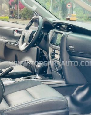 Xe Toyota Fortuner 2.4L 4x2 AT 2022