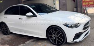 Xe Mercedes Benz C300 AMG 2022