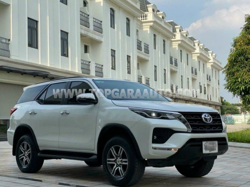 Toyota Fortuner 2.4L 4x2 AT 2022