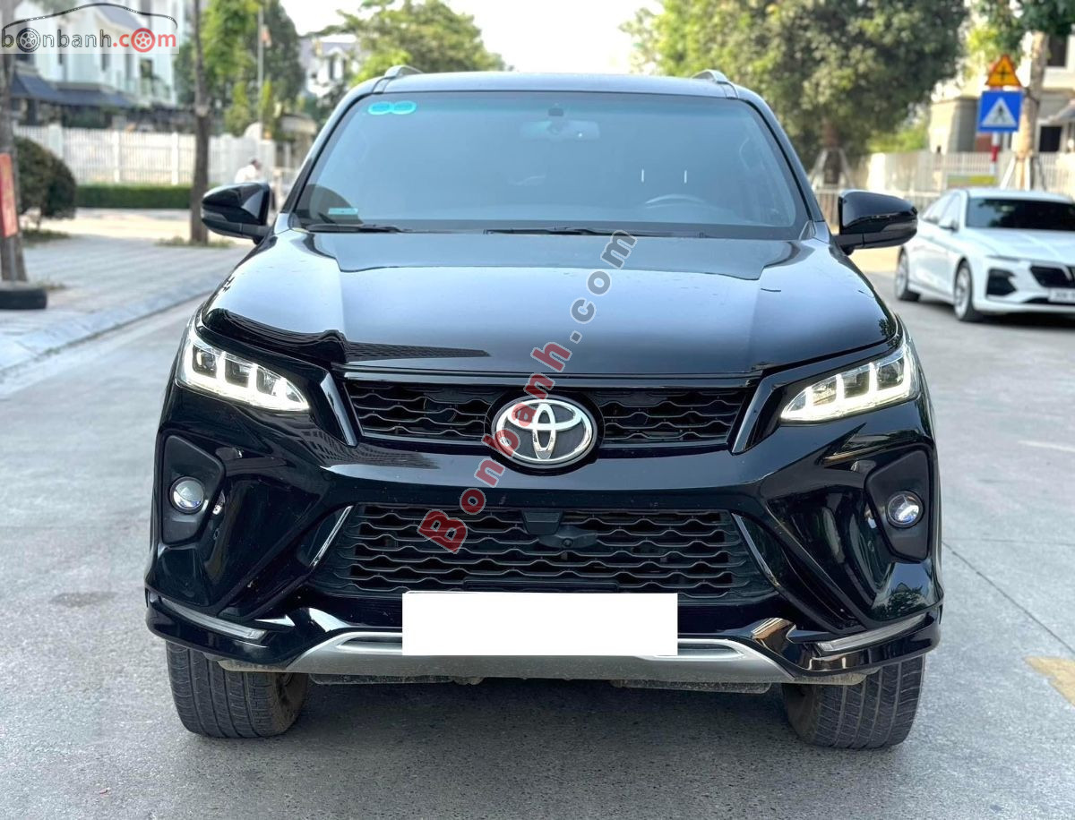 Toyota Fortuner 2.4G 4x2 AT Legender