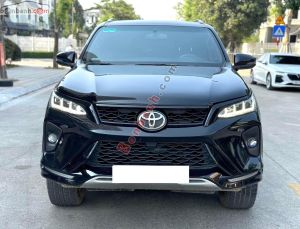 Xe Toyota Fortuner 2.4G 4x2 AT Legender 2020