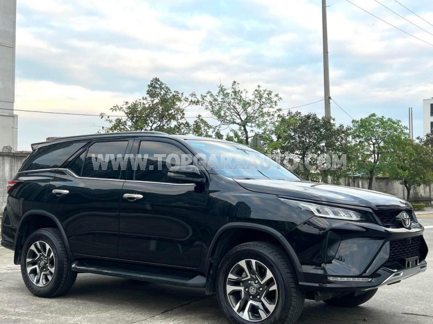 Toyota Fortuner 2.4G 4x2 AT Legender 2020