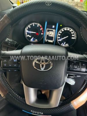 Xe Toyota Fortuner 2.4L 4x2 AT 2022
