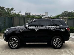Xe Ford Everest Titanium 2.0L 4x4 AT 2022