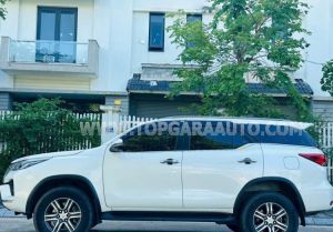 Xe Toyota Fortuner 2.4L 4x2 AT 2022