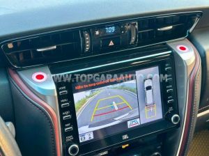 Xe Toyota Fortuner Legender 2.4L 4x2 AT 2022