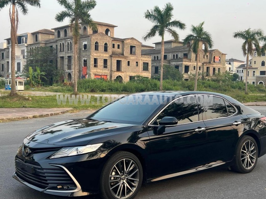 Toyota Camry 2.5Q