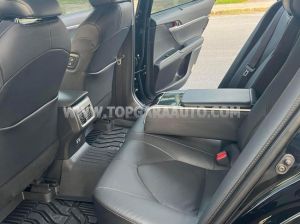 Xe Toyota Camry 2.5Q 2023