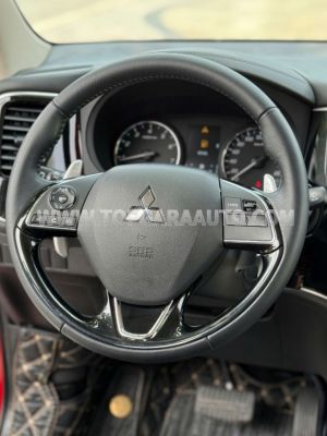 Xe Mitsubishi Outlander 2.0 CVT 2022