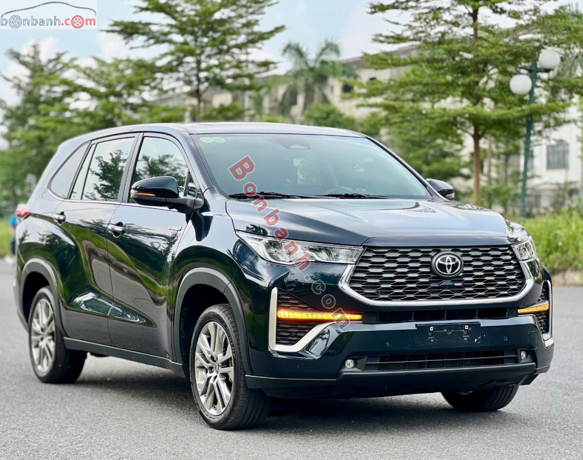 Toyota Innova Cross HEV 2.0 CVT