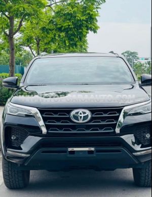 Xe Toyota Fortuner 2.4L 4x2 AT 2022