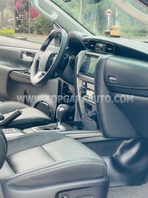Xe Toyota Fortuner 2.4L 4x2 AT 2022