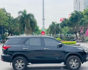 Xe Toyota Fortuner 2.4L 4x2 AT 2022