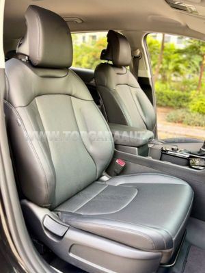 Xe Kia Sportage Premium 2.0G 2025