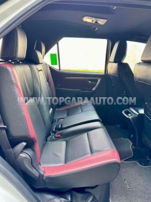 Xe Toyota Fortuner Legender 2.4L 4x2 AT 2022