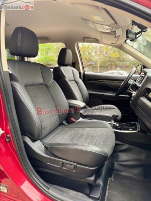 Xe Mitsubishi Outlander 2.0 CVT 2023