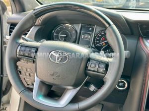 Xe Toyota Fortuner Legender 2.4L 4x2 AT 2022