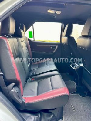 Xe Toyota Fortuner Legender 2.4L 4x2 AT 2022