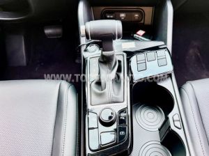 Xe Kia Sportage Premium 2.0G 2025