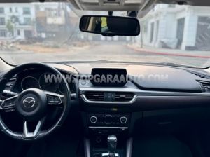 Xe Mazda 6 Deluxe 2.0 AT 2018