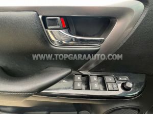 Xe Toyota Fortuner 2.4L 4x2 AT 2022
