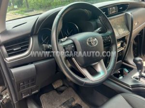 Xe Toyota Fortuner 2.4L 4x2 AT 2022